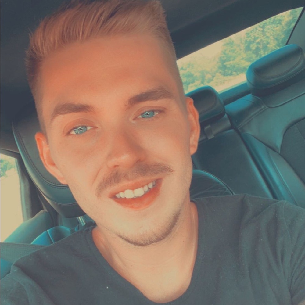 Meet your Posher, Tyler